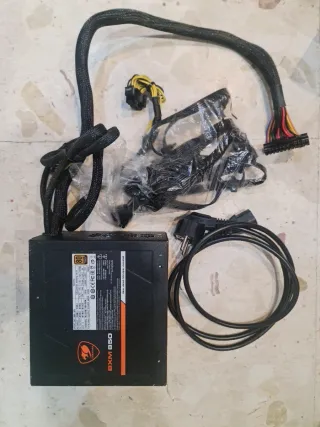 Fuente Cougar BXM850 850W 80 Bronze semi Modular