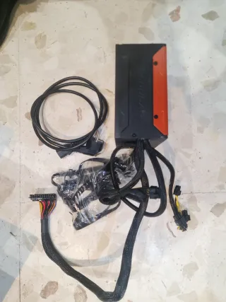 Fuente Cougar BXM850 850W 80 Bronze semi Modular