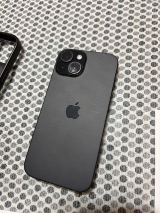 iPhone 15 negro 128GB en perfecto estado