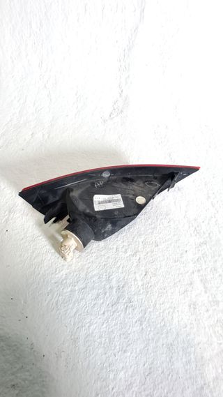 FARO ANTINIEBLA TRASERO DERECHO FORD KUGA (CBS) 803192