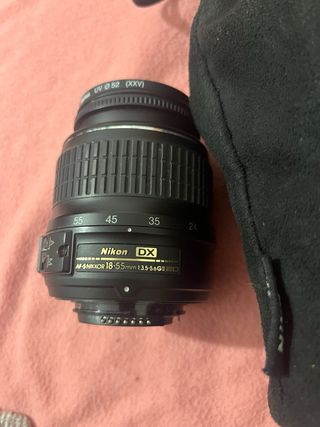 Cámara Nikon D3100 + Accesorios