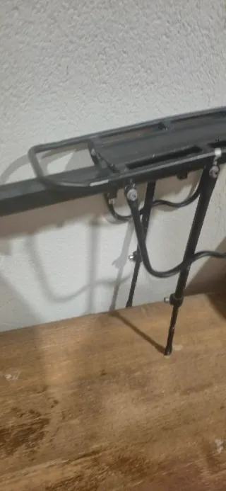 Portaequipajes para tija de sillín