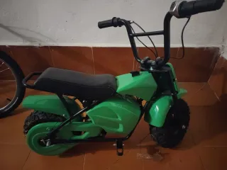 Mini Moto Eléctrica Infantil