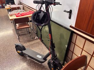 Patinete Eléctrico PLUS