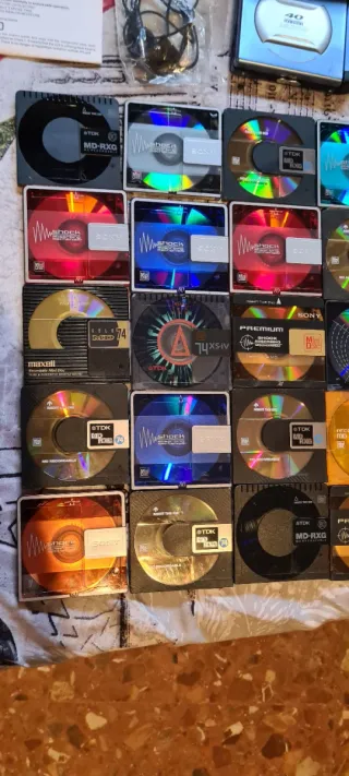 Lote 30 Mini Disc Goodmans + Discos
