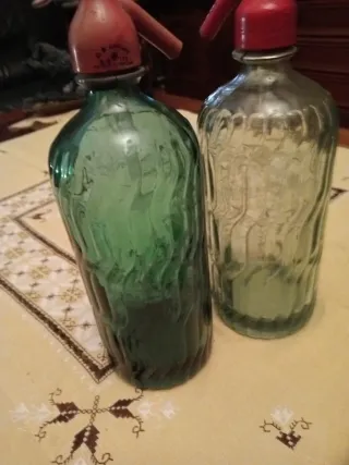 Dos sifones vintage españoles