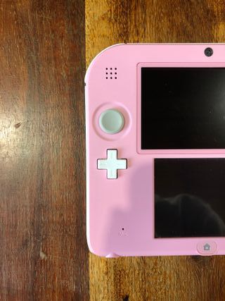 Nintendo 2ds rosa bianco + sd + caricatore