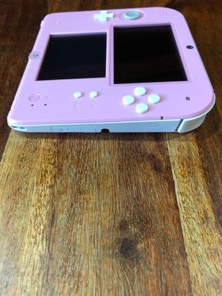 Nintendo 2ds rosa bianco + sd + caricatore