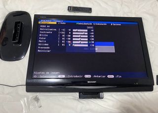 TV Sharp Aquos 32 Negra