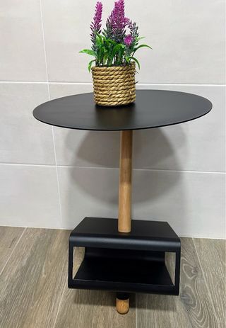 Mesa auxiliar de comedor.