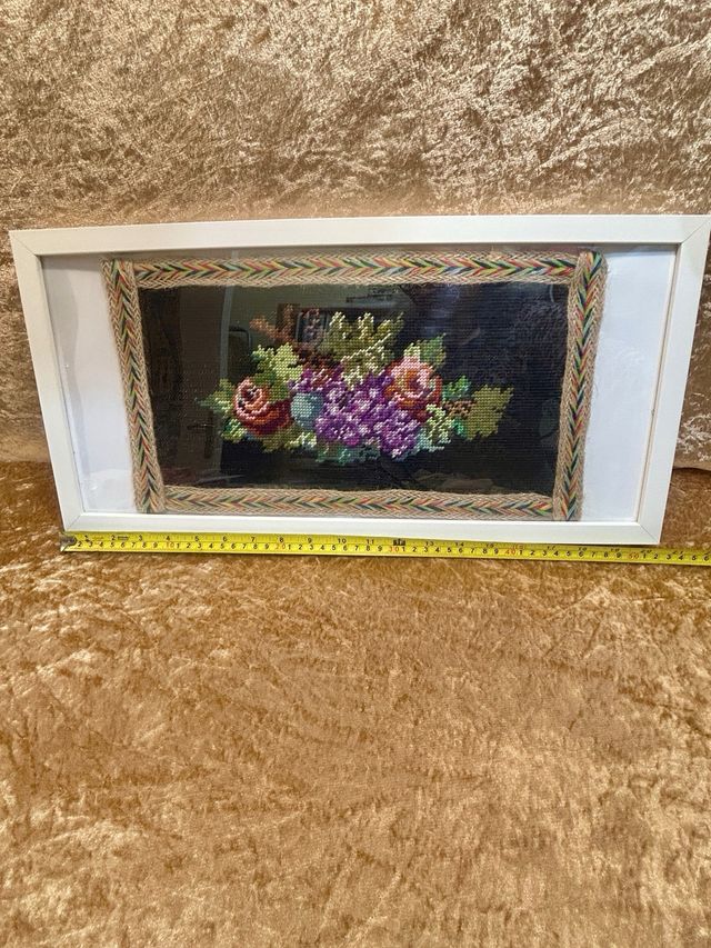 Tapiz floral a punto gobelino