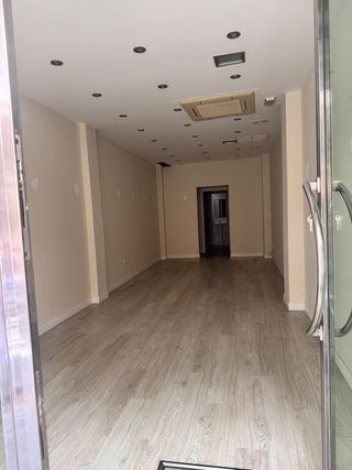 LOCAL (CENTRO ALMERIA)