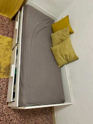 Cama nido IKEA BRIMNES con 2 colchones
