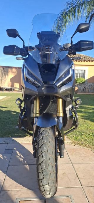 Honda X-ADV 750 2024 Gris/Plata