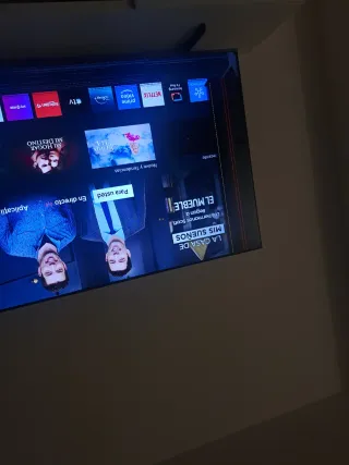 Televisor Samsung Negro con detalle