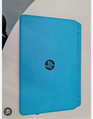 Ordenador HP Azul y Blanco