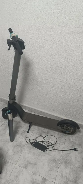 Patinete Eléctrico Cecotec Bongo