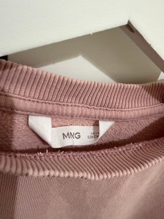Sudadera niña Mango rosa bordada
