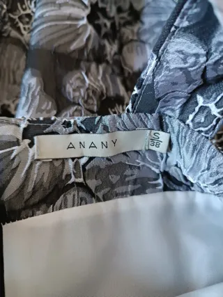 Vestido largo estampado floral.