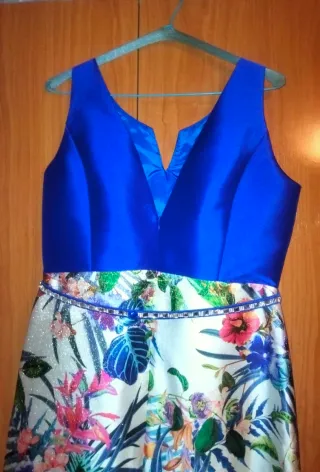 Vestido Vértice Gala floral con pedrería