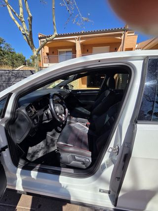 Volkswagen VW Golf GTI 7.5 2018