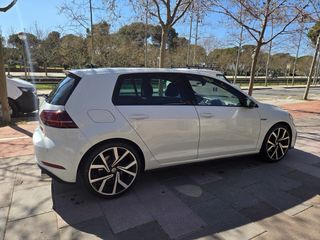 Volkswagen VW Golf GTI 7.5 2018