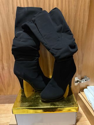Botas altas ante tacón talla 36
