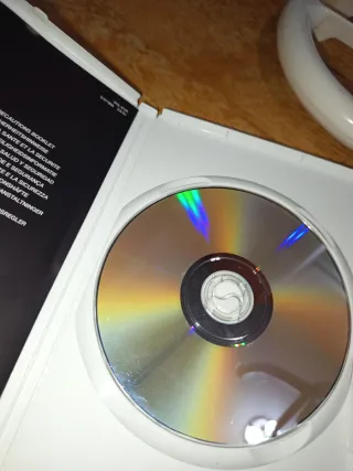 Mario Kart Wii + 2 Volantes Wii