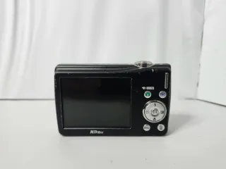 Nikon Coolpix S220 Fotocamera Digitale