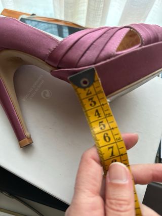 Zapatos de satén rosa Cuplé