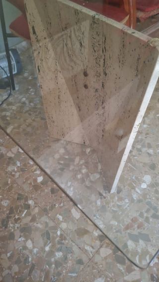 Tavolo in Marmo Travertino e Vetro Smussato