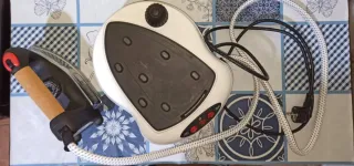 Centro de planchado a presión