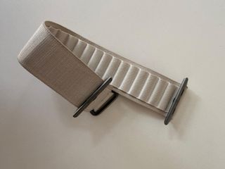 Correa Apple Watch Alpine Loop Blanca Original