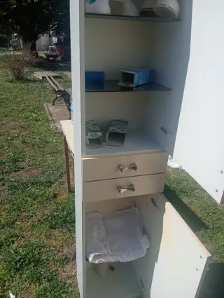 Armario alto baño beige