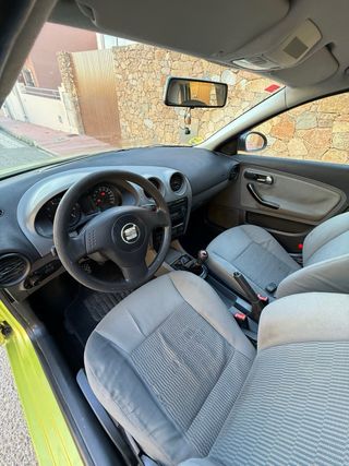 SEAT Ibiza 2003