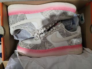 Nike Air Force 1 Rosa y Blanco Serpiente