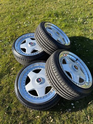 Llantas Momo R3 17” 4x100