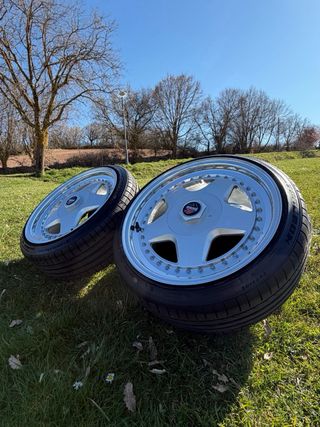 Llantas Momo R3 17” 4x100