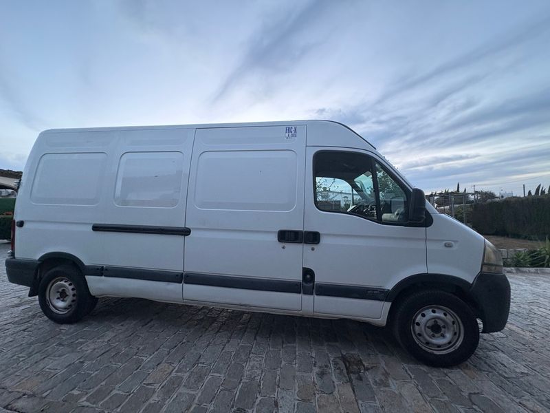 Nissan Interstar 2008 - foto 1