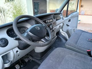 Nissan Interstar 2008