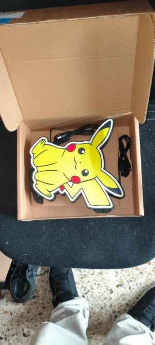Lámpara Pikachu