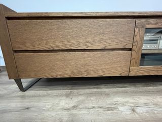 Mueble TV madera y cristal