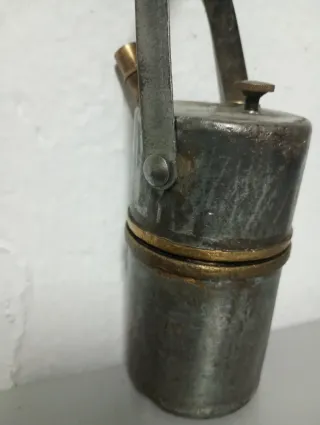 Lámpara de Carburo UCEM Antigua 1935