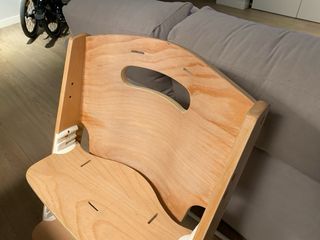 Trona de madera para barra alta