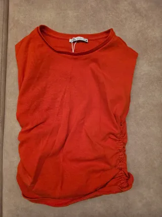 Camisas variadas 2 € cada una si las llevas 5€