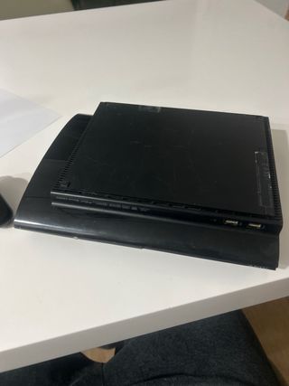 Consola PS3 Súper Slim Negra + Mando