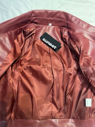 Chaqueta cuero granate