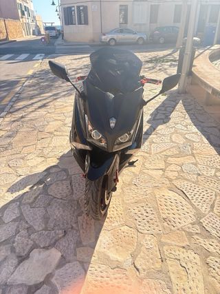Yamaha TMAX 530 Negra Automática