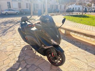 Yamaha TMAX 530 Negra Automática