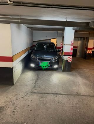 Se vende plaza de garage com trastero!!!!!!